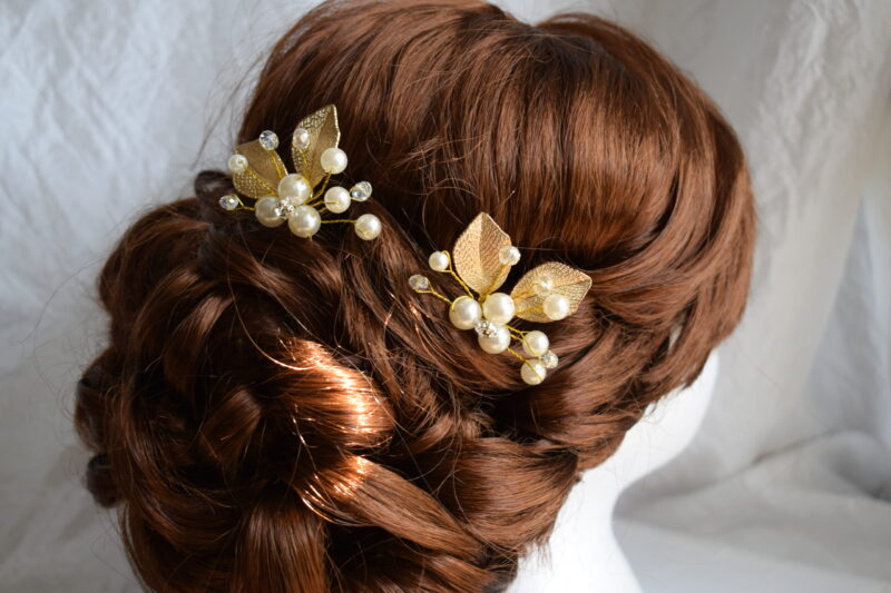 Arany leveles esküvői hajdísz 2 db